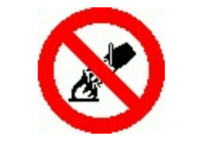 Signaux - Interdit d'éteindre avec de l'eau