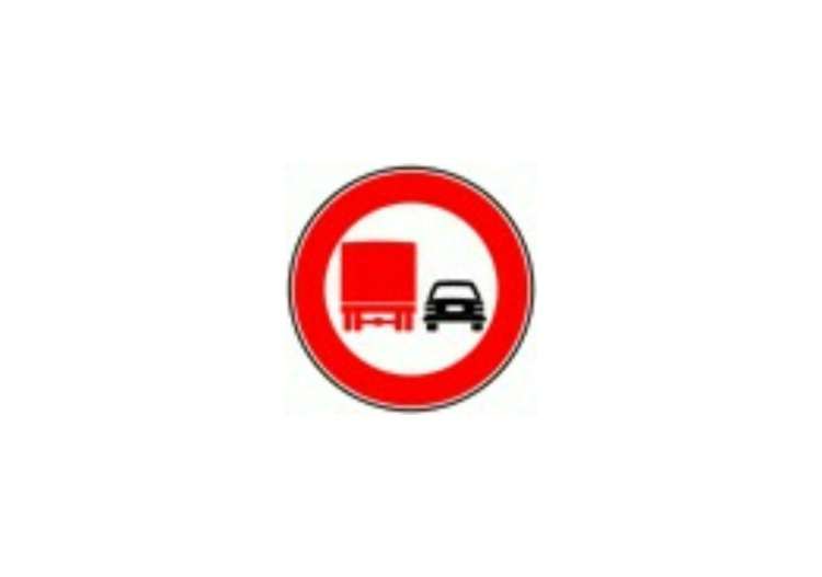 Señales - Prohibido adelantar para vehículos con un peso en... Señales - Prohibido adelantar para vehículos con un peso en...